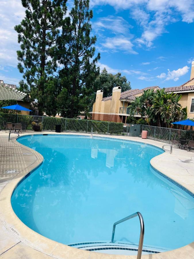 Stylish 2 Bedroom Near Ontario Airport 方塔纳 外观 照片